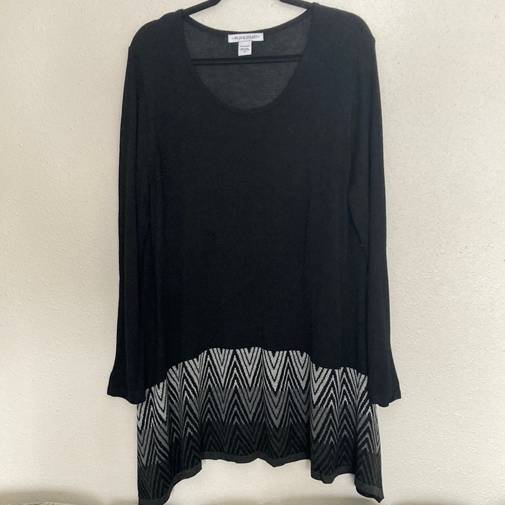 99 Jane Street Black Geometrical Color Block Swing Tunic - 1X